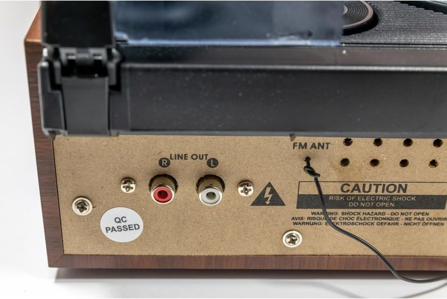 Програвач вініловий в ретро стилі Soundmaster PL186H з радіо та роз&rsquo;ємом для навушників фото