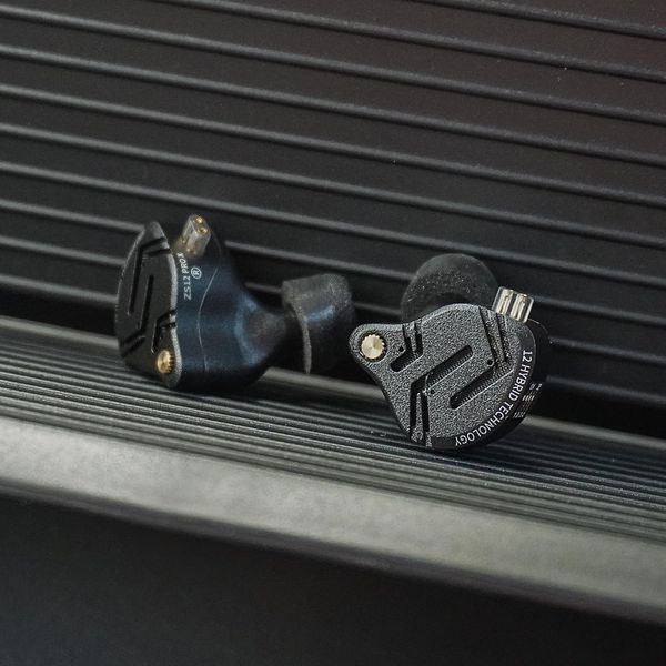 KZ ZS12 PRO X внутриканальные мониторные наушники фото